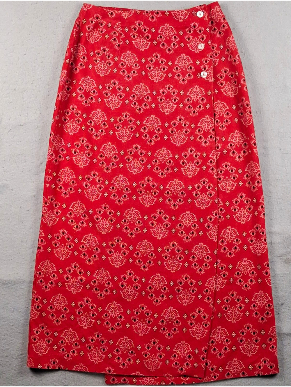 Coldwater Creek Vintage 90s Red Floral Bandana Print Maxi Skirt Button Accent S